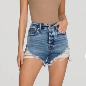 Good American shorts size 0/25 new